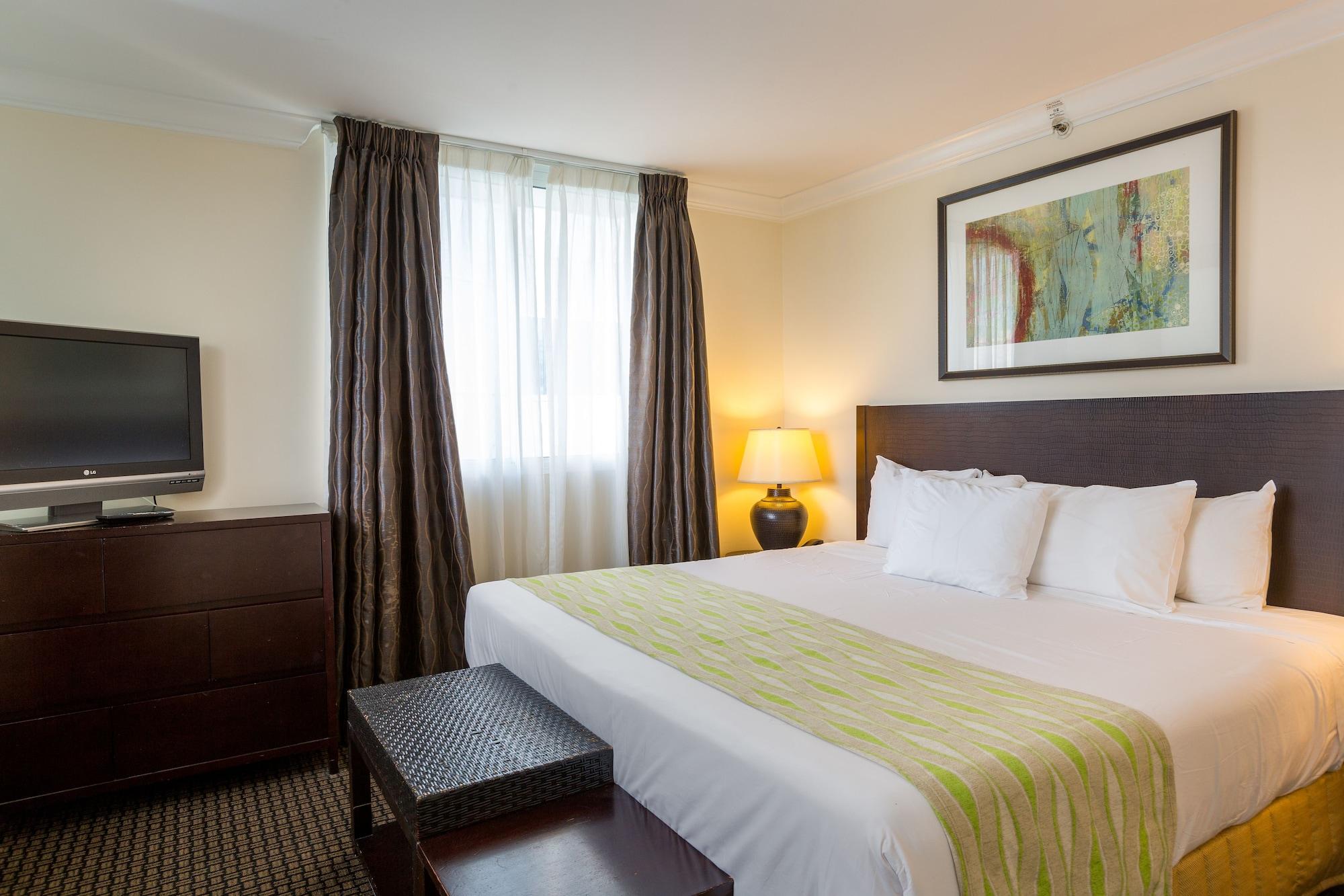 Regency On Beachwalk Waikiki By Outrigger